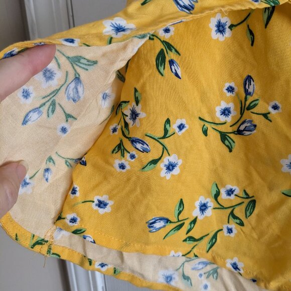 PacSun NWT Kendall & Kylie Floral Shorts Sz M - Picture 6 of 8